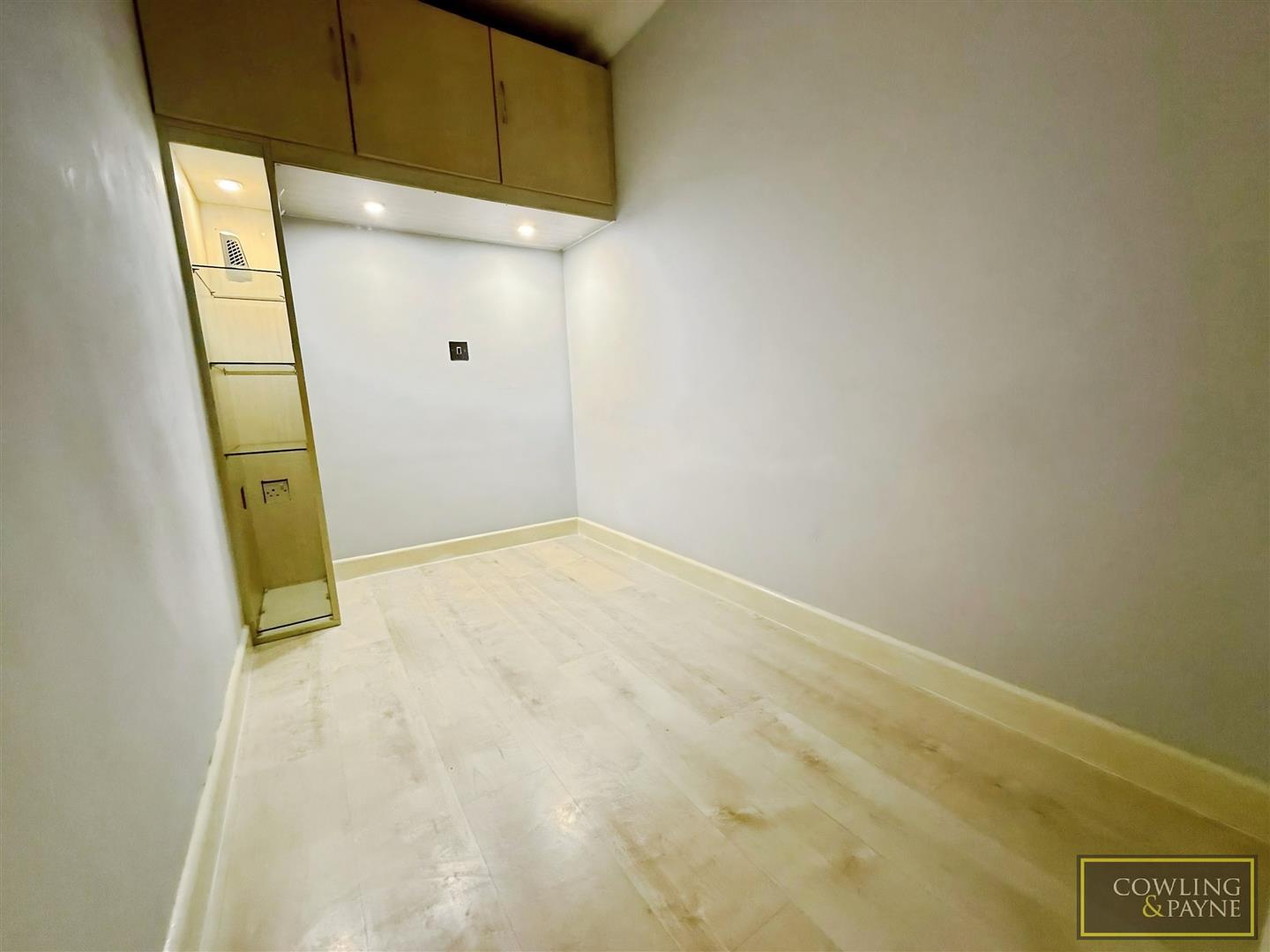 Southend Road, Wickford